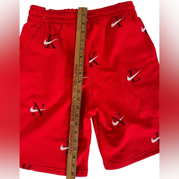 Nike Shorts Youth XL Mens XS-S Fleece Sweat Knit Nike Swoosh Logo Print Athletic - Picture 6 of 9